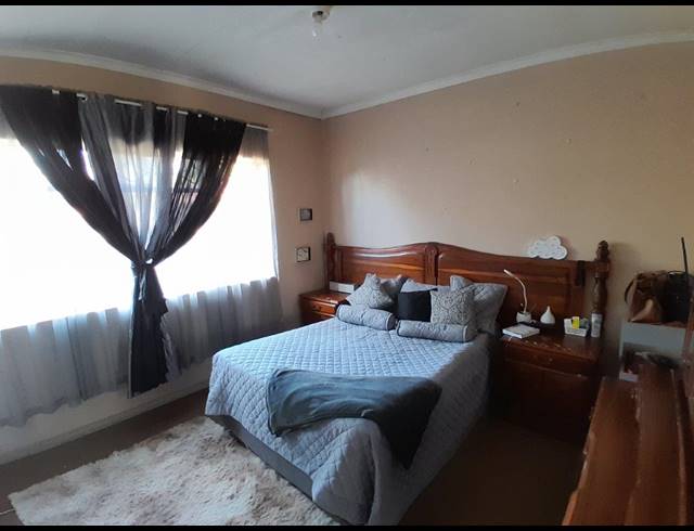 3 BEDROOM HOUSE FOR SALE IN BO-DORP